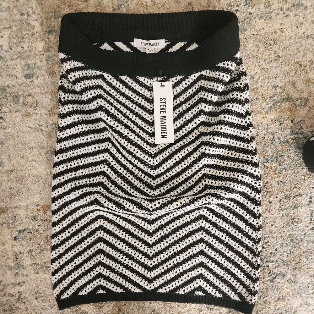 Steve Madden Black White Chevron Knit Pencil Skirt XS NWT